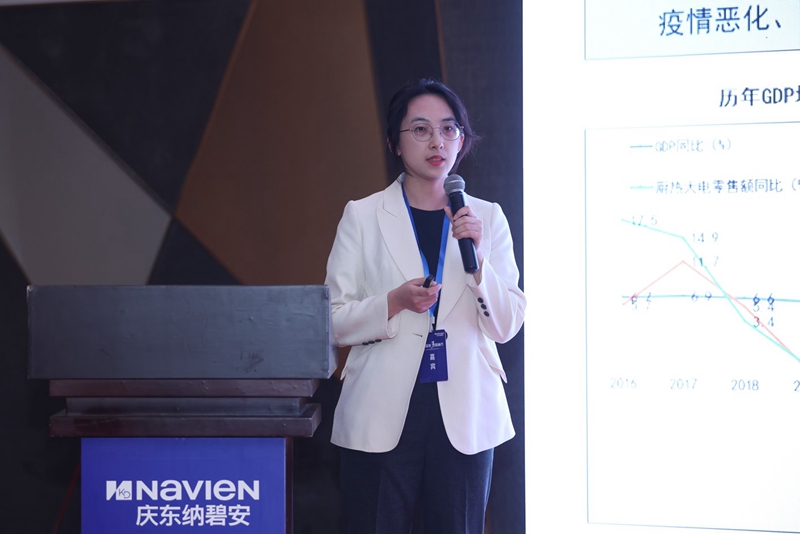 行業(yè)資深專(zhuān)家?jiàn)W維云網(wǎng)廚衛(wèi)事業(yè)部高級(jí)研究總監(jiān)郭冬蕾